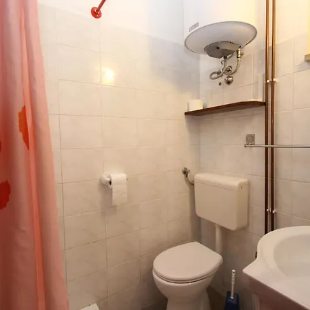Sasa A3 - Hr-11069-02 By Interhome Apartman Porec